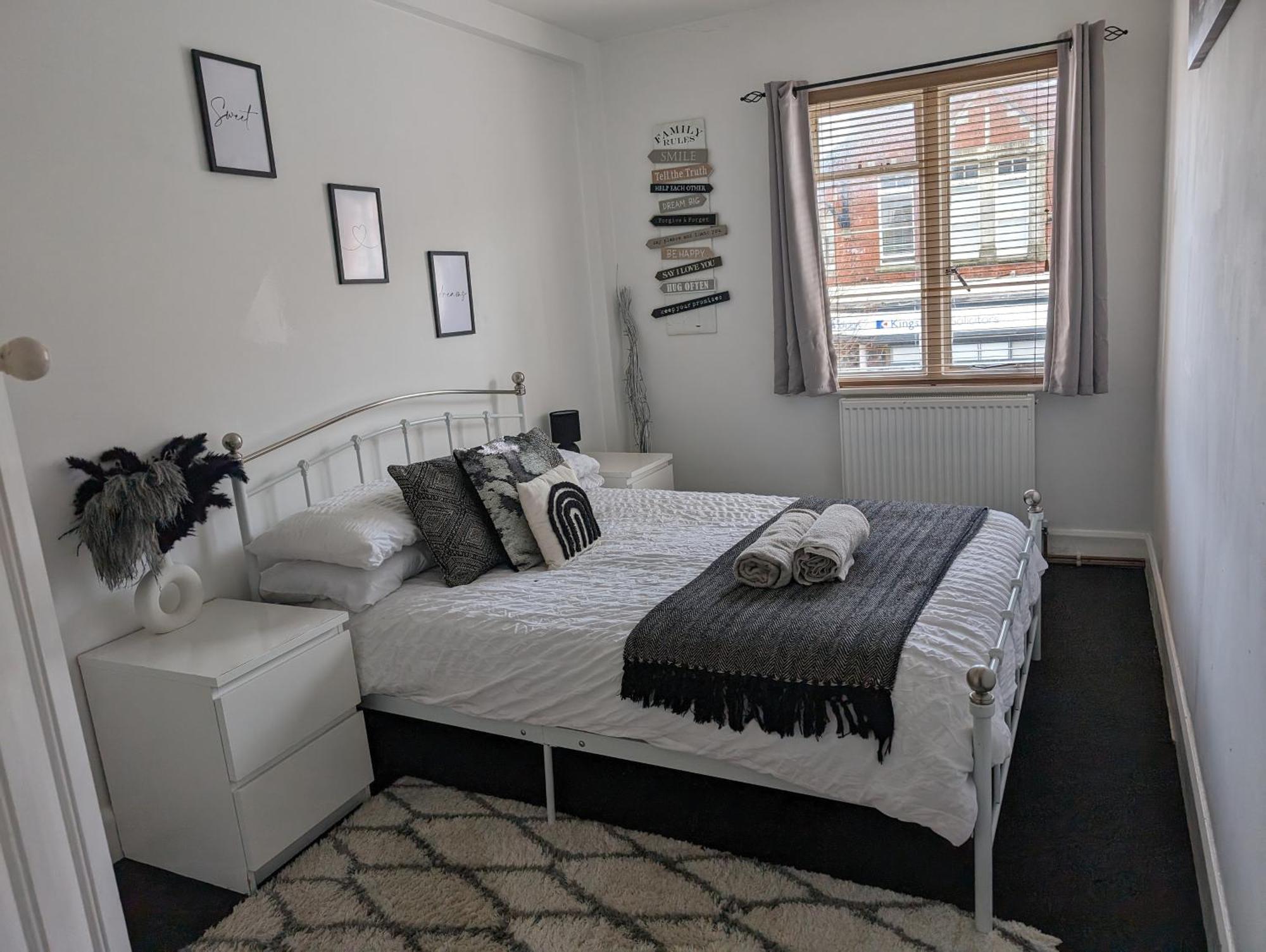 Twenty Four Apartman Hythe  Kültér fotó